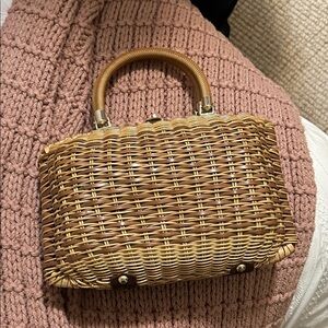 VINTAGE Y2K Elegant Woven Tan Handbag